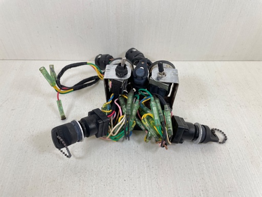 [012037] Yamaha Dual Engine Key Switch Setup Assembly With Keys