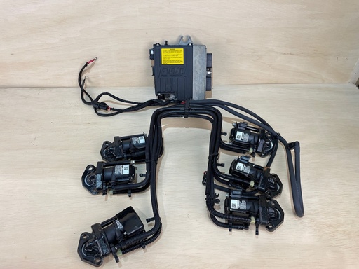 [3228] 2002 Evinrude Ficht 200HP Outboard EMM With Matching Injectors 0586724