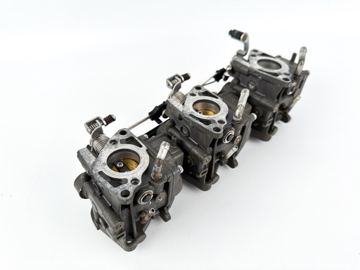 [066049] 1999 Honda 40 HP 4 Stroke Outboard Carburetor Set {mpn} OEM