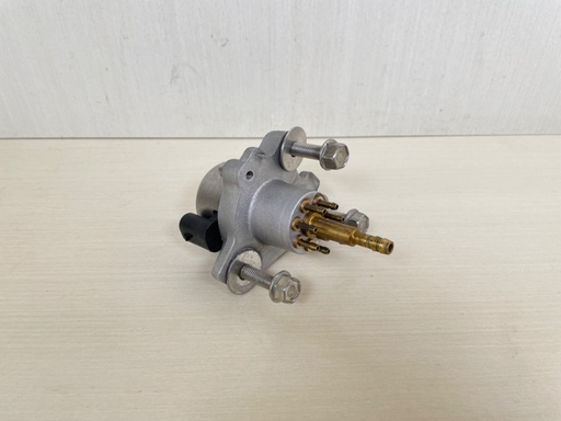 [012727] 2012 Mercury 150HP Optimax 2 Stroke Outboard Oil Pump Assembly 857149T05