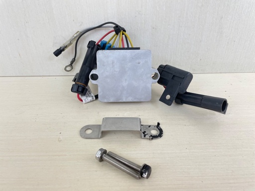 [011643] 2003 Mercury 150HP 2 Stroke Outboard Engine Voltage Regulator  883072T2