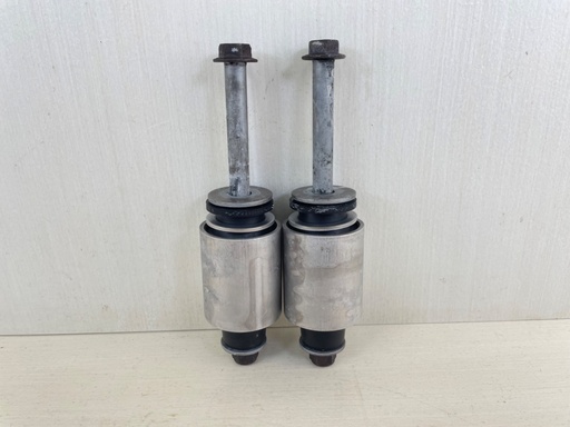 [013437] Yamaha 150HP 4 Stroke Lower Motor Side Mount Dampers Bolts 63P-44555-00-00