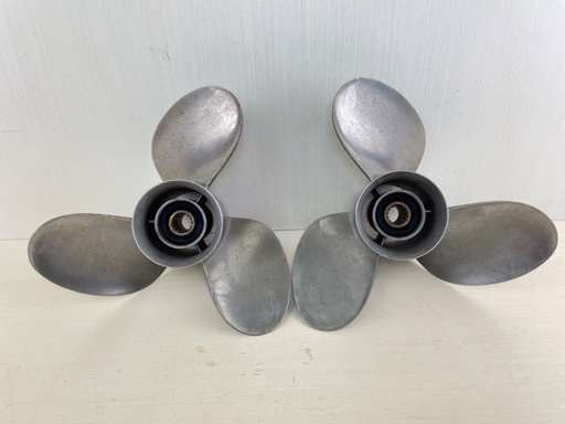 [013272] Suzuki Stainless Steel 3 Blade 14" x 20P Propeller Prop Pair Set