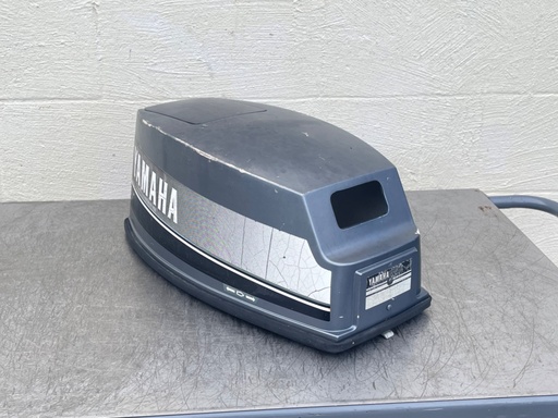 [013553] 1984-95 Yamaha 15HP 15 HP Outboard 2 Stroke Top Cover Cowling Hood 6E8-42610-13-EK
