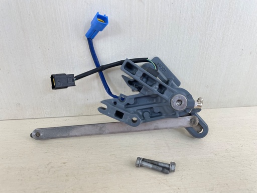 [014082] 2006 Yamaha 250HP 4 Stroke Outboard Switch & Bracket Assembly 60V-8259F-01-00