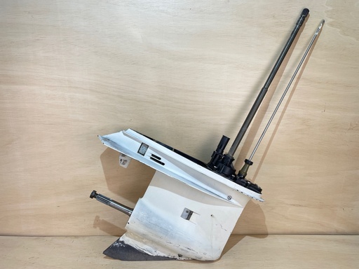 [3431] 1997 Johnson 175HP 25" Shaft Lower Unit Gear Case 0438045 5009308