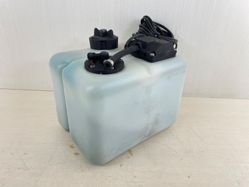 [013567] Johnson Evinrude 2 Stroke Outboard Oil Supply Tank W/ Return 1.8 Gallons 5008617