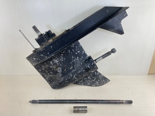 [014515] 89-1994 Mercury 85 90 120 125 150 HP Force Outboard Lower Unit Gear Case 817925A5