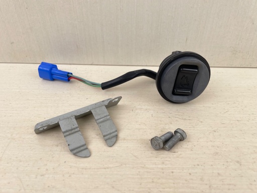 [014691] 2008 Yamaha 70HP 2 Stroke Outboard Trim Tilt Switch Assembly 6H1-82563-11-00