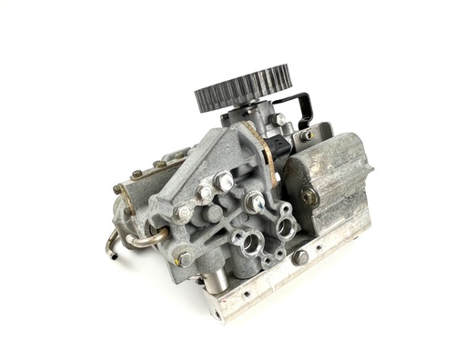 [015582] 2003 Yamaha 200 HP HPDI High Pressure Fuel Injection Pump 68F-12170-01-00 OEM