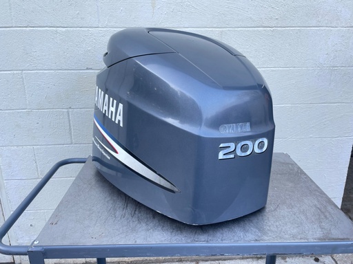 [015637] Yamaha 200 HP HPDI Outboard Top Cowling Cover Hood Lid 68F-42610-50-4D 2003