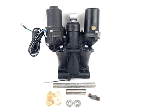 [016755] 2016 Yamaha 150 HP 4 Stroke Outboard Power Trim Tilt Unit 63P-43800-10-00 OEM