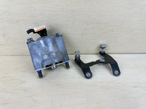 [3617] AF Evinrude Etec 25HP Outboard 2 Stroke Fuel Injector With Bracket 5008837