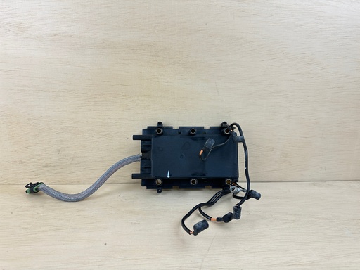 [3634] 2002 Johnson 150HP Outboard Engine Power Pack 0584985