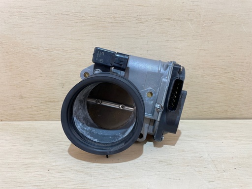 [3666] 2015 Yamaha 250HP Outboard Engine Throttle Body Assembly 6CB-13751-00-00