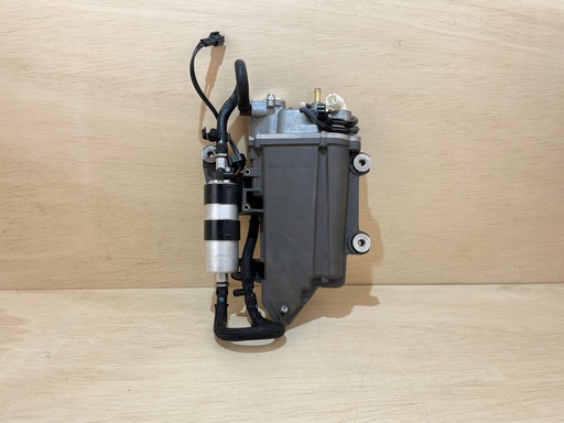 [3674] 2015 Yamaha 250HP Outboard Float Chamber Assembly Fuel Pump 6CB-14180-13-00