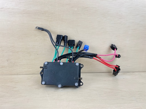 [3686] Yamaha 250HP Outboard Engine Rectifier Regulator 6CE-81960-10-00