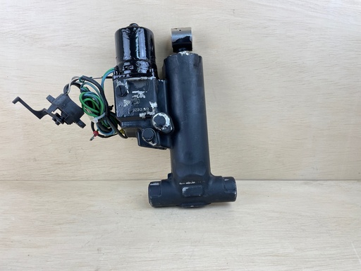 [3737] Evinrude Etec 70 90 115 130 HP Outboard Trim & Tilt Assembly 5005756 5008949