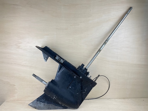 [3804] 2004 Mercury 200HP 2 Stroke 25" Lower Unit Gear Case 1.87:1 Ratio 9148T85