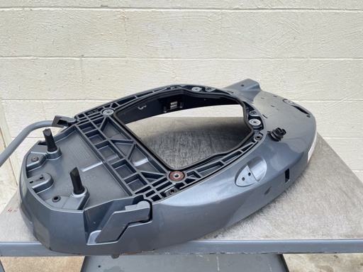 [017034] 2017 Yamaha 200 HP 4 Stroke Outboard Bottom Cowling Pan 6DA-42710-00-8D OEM