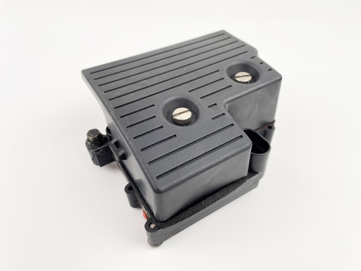 [017474] Johnson Evinrude Ficht Power Distribution Panel Fuse Block With Cover 0586754