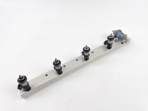 [021188] 2004 Honda 130 HP 4 Stroke Outboard Fuel Injector Set W/ Rail 16406-ZW5-000 OEM