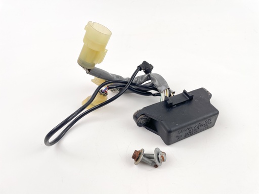 [021625] 2007 Honda 225 HP 4 Stroke Outboard Main Relay 38550-ZV5-823 OEM