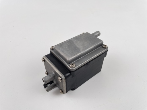 [022050] 2001 Yamaha 9.9 HP 4 Stroke Outboard Fuel Pump 6G8-24410-03-00 OEM