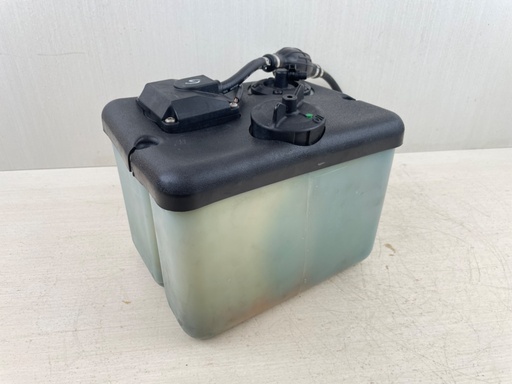 [014474] Johnson Evinrude 2 Stroke Outboard Oil Supply Tank W/ Return 1.8 Gallons