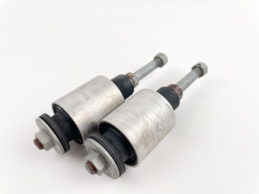 [024142] 2002 Suzuki 60 HP 4 Stroke Outboard Lower Side Motor Mount Damper 54160-87E11 OEM