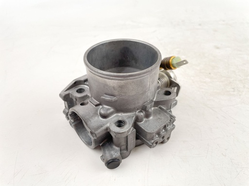 [023998] 2002 Suzuki 140 HP 4 Stroke Outboard Throttle Body Assembly 13300-90J00 OEM