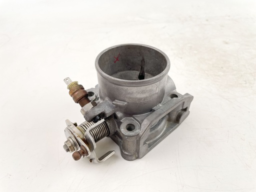 [023941] 2002 Suzuki 115 HP 4 Stroke Outboard Throttle Body Assembly 13300-90J00 OEM