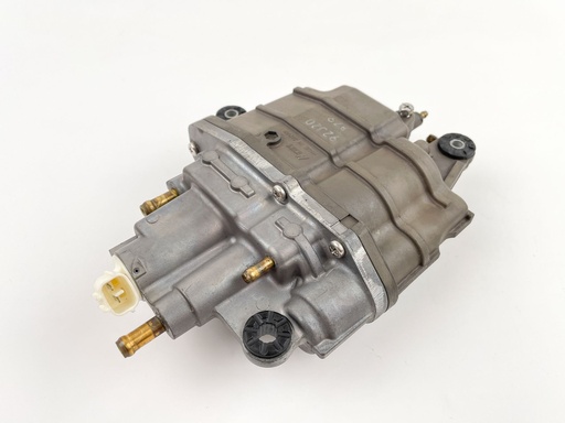 [027687] 2019 Suzuki 90 HP 4 Stroke Outboard Vapor Separator Tank VST 15600-92J20 OEM