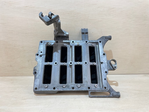 [3734] 2007 Evinrude 115HP Etec Outboard Reed Plate And Reed Valve Assembly 5006252