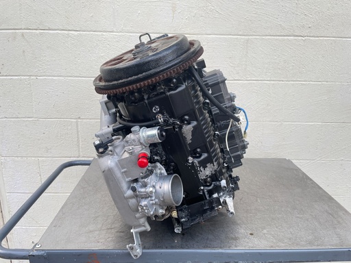 [024061] 2001 Suzuki 115 HP 4 Stroke Outboard Powerhead 11100-90J01 OEM
