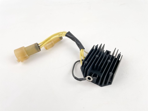 [027871] 2002 Suzuki 40 HP 4 Stroke Outboard Rectifier & Regulator 32800-87J10 OEM