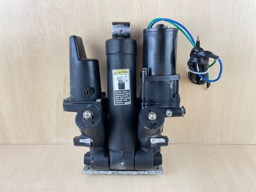 [3922] 2007 Mercury Optimax 225HP Power Trim & Tilt Unit Assembly 855998A05 855998A3