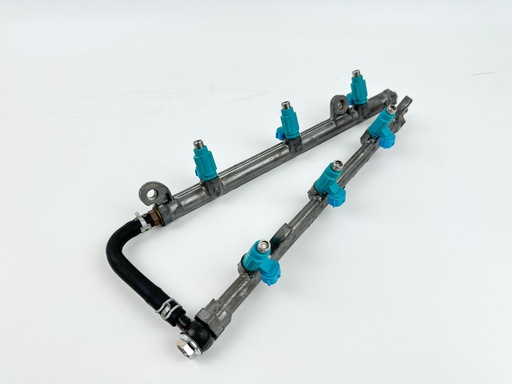 [032467] 2004 Suzuki 250 HP 4 Stroke Outboard Fuel Injector Set W/ Rail 15710-93J00 OEM