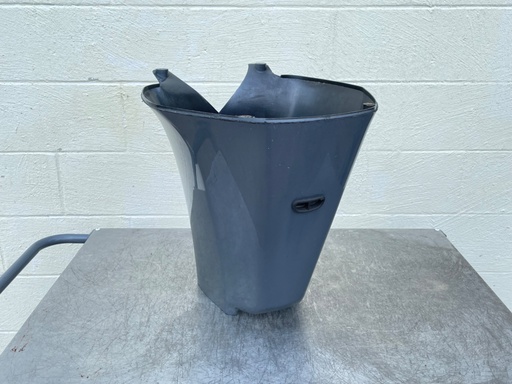 [015645] Yamaha 150 175 200 HP 2 Stroke Outboard Lower Apron 2000-2008