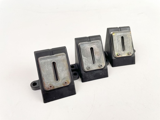 [027959] 1999 Yamaha 30 HP 2 Stroke Outboard Reed Valve Assembly 6J8-13610-00-00 OEM