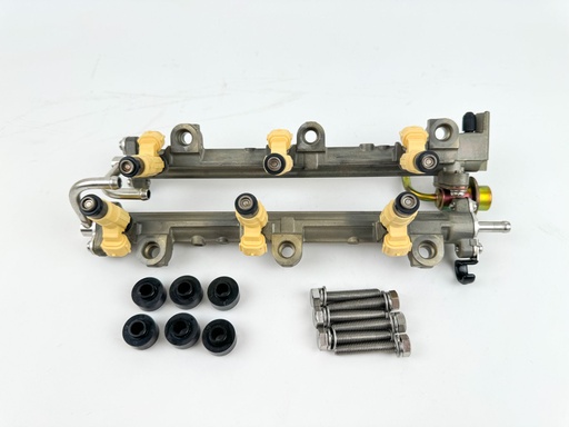 [031604] 2005 Yamaha 225 HP 4 Stroke Outboard Fuel Injector Set W/ Rail 69J-13170-00-00 OEM