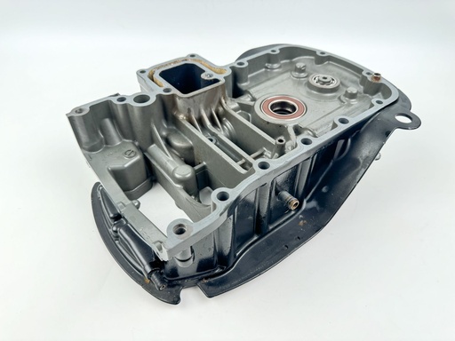 [033728] 2004 Suzuki 140 HP 4 Stroke Outboard Engine Holder 51110-90822-0EP OEM