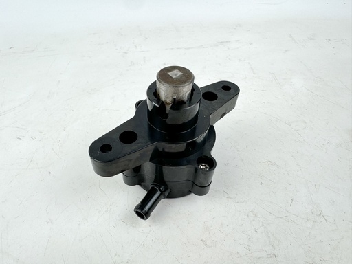 [034272] 2019 Suzuki 150 HP 4 Stroke Outboard Fuel Pump 15100-96J0V OEM