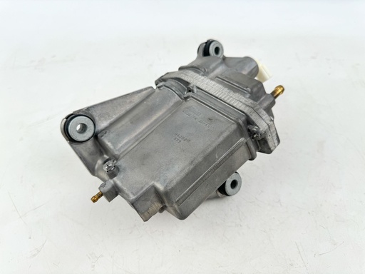 [034282] 2019 Suzuki 150 HP 4 Stroke Outboard Vapor Separator Tank VST 15600-96J02 OEM