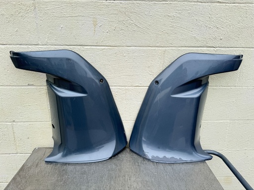 [031541] Yamaha 250HP 3.3L Outboard Port Starboard Apron Lower Pans Cowling 69J-42741-00-8D