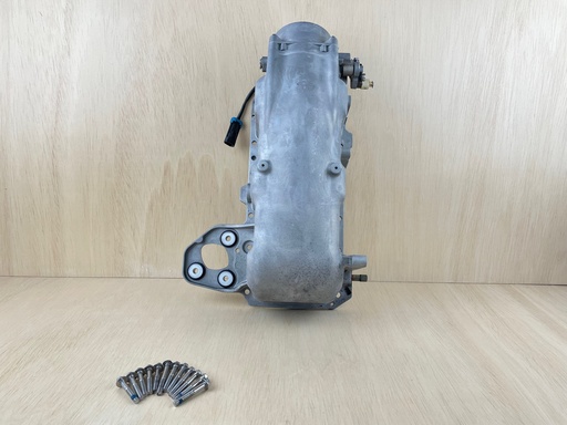 [3928] 2002 Mercury 200HP Optimax 2 Stroke DFI Air Intake Plenum With Throttle Body 855631A2